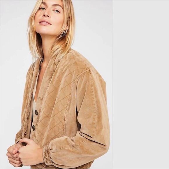 FREE PEOPLEMain Squeeze Tan Quilted Slouchy Button Up Jacket Women’s Size S